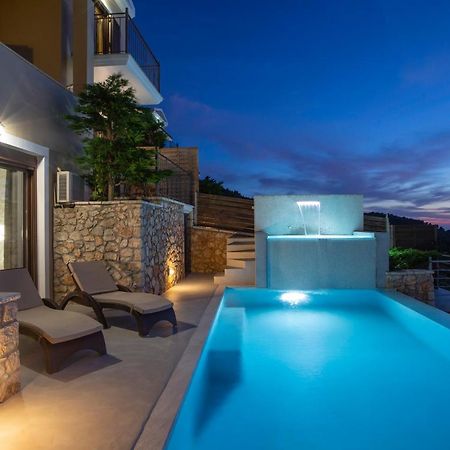 Acquaterra Villas Tsoukalades Exterior photo