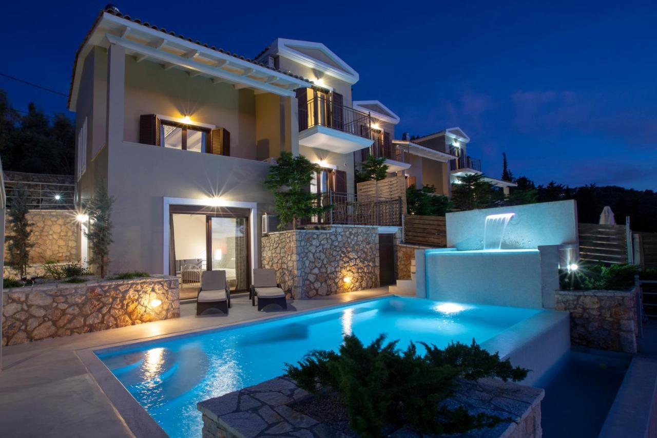 Acquaterra Villas Tsoukalades Exterior photo